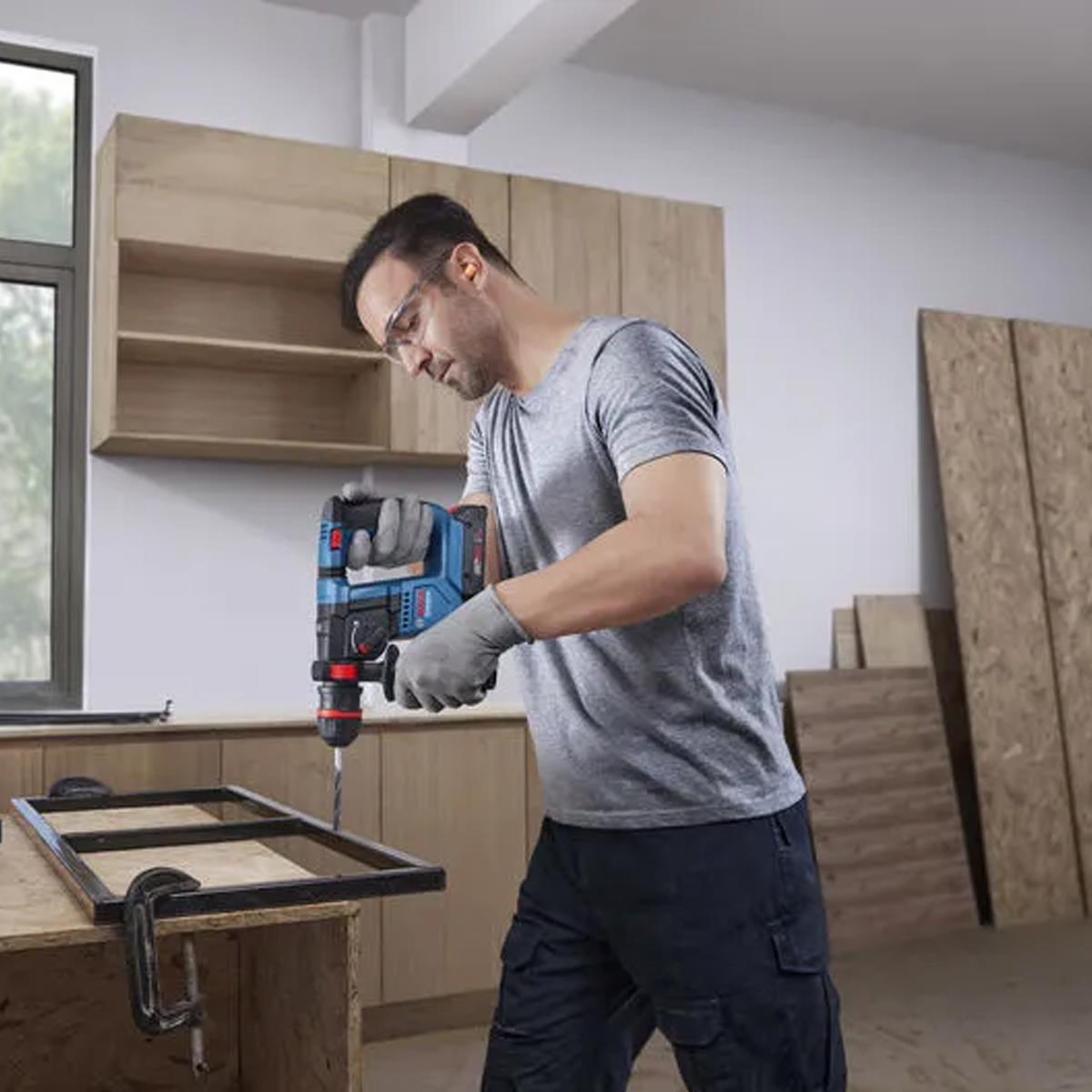 Bosch GBH 18V-18 X Brushless 18V SDS+ Rotary Hammer Drill with 2 x 5.0Ah Battery, Charger & Case 0611927171
