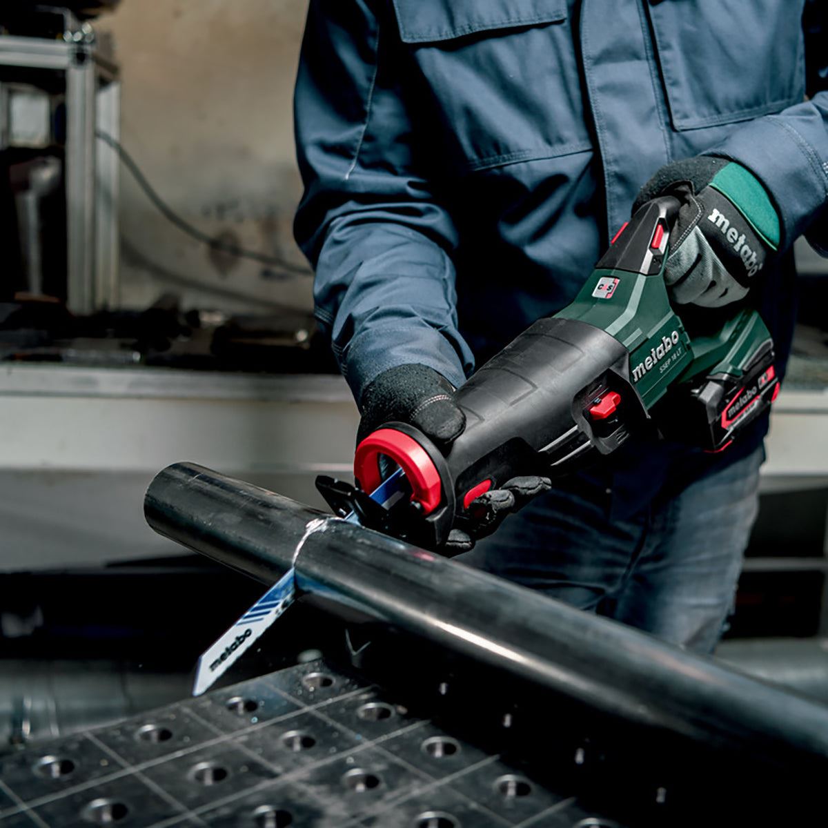 Metabo SSEP 18 LT 18V Sabre Saw with 1 x 4.0Ah Battery Charger & Metabox