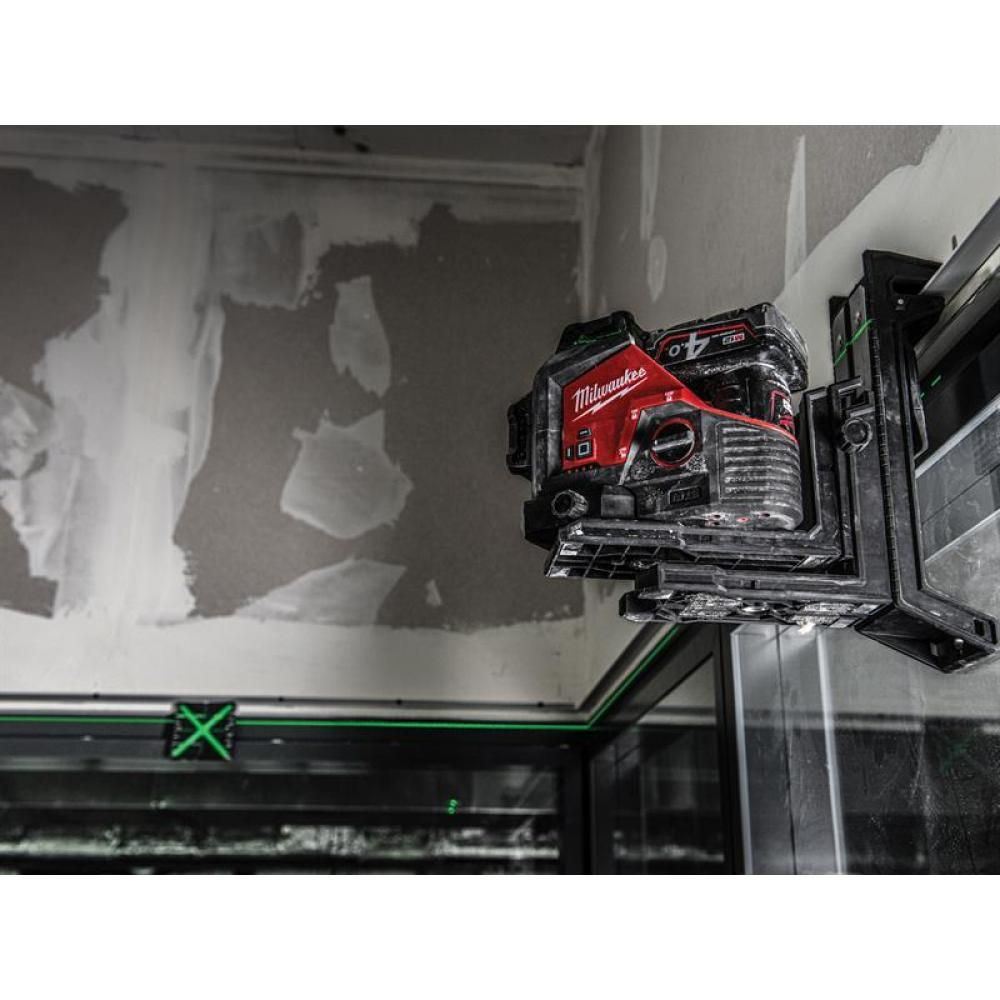 Milwaukee M123PL-0C 12V 360° 3-Plane Green Laser with 1 x 3.0Ah Battery Charger & Case