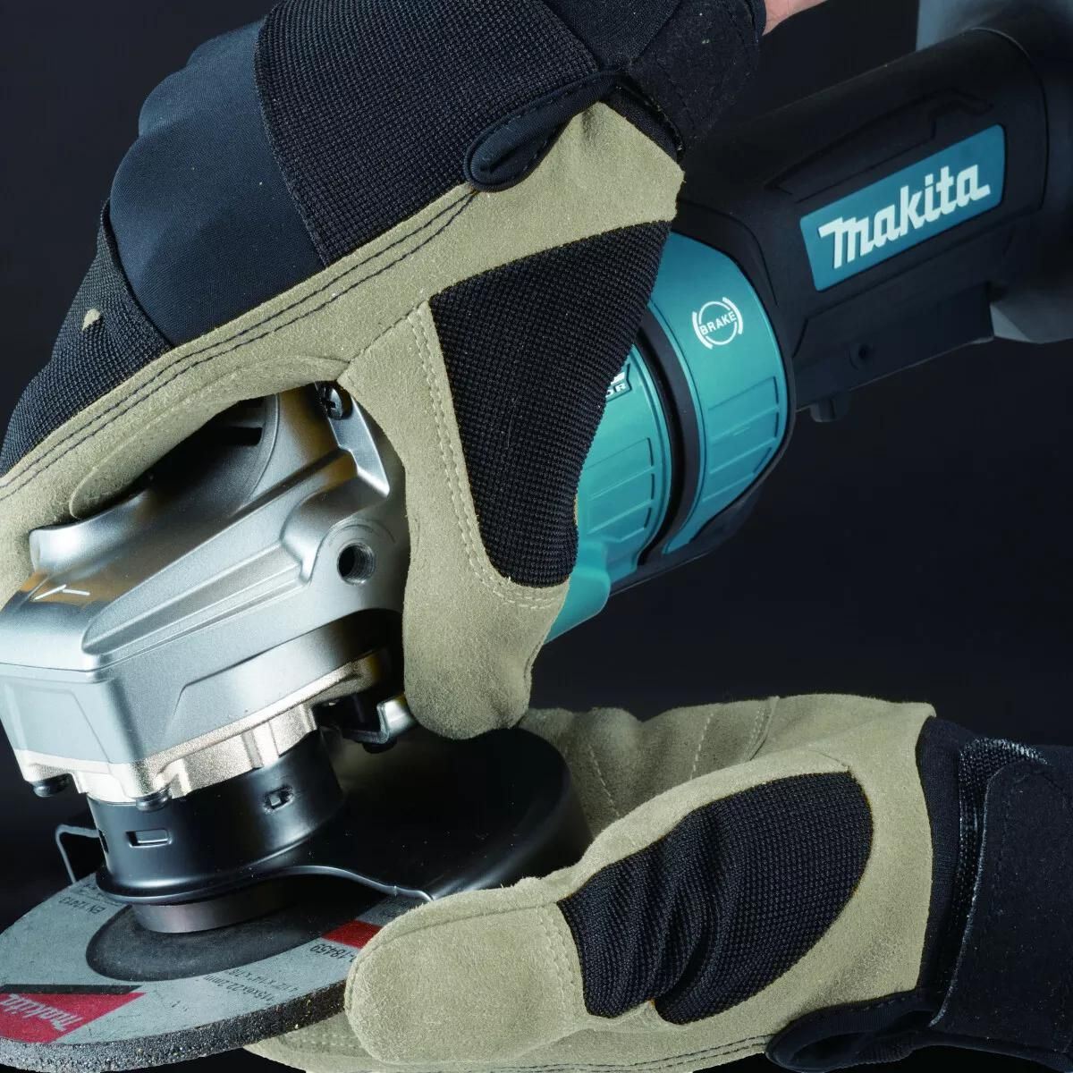 Makita GA050GZ01 40Vmax XGT Brushless 125mm/5" Angle Grinder With Case