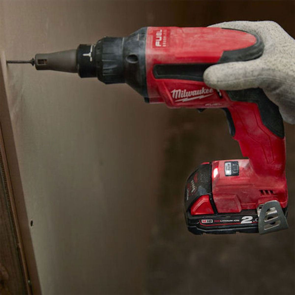 Milwaukee M18FSGC-202X 18V Fuel Brushless Screw Gun with 2 x 2.0Ah Battery Charger & Case 4933459200