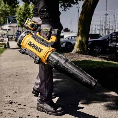 Dewalt DCMBL777N-XJ 54V XR FlexVolt Brushless Axial Blower with 1 x 9.0Ah Battery & Charger