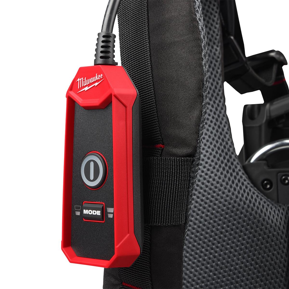 Milwaukee M18FBPV2-0 18V M18 Brushless Backpack Vacuum with 1 x 5.5Ah Battery & Charger