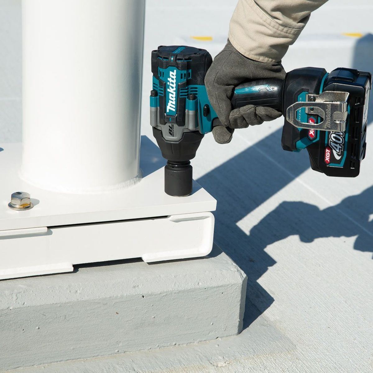 Makita TW007GZ01 40V max XGT 1/2" Brushless Impact Wrench With Case