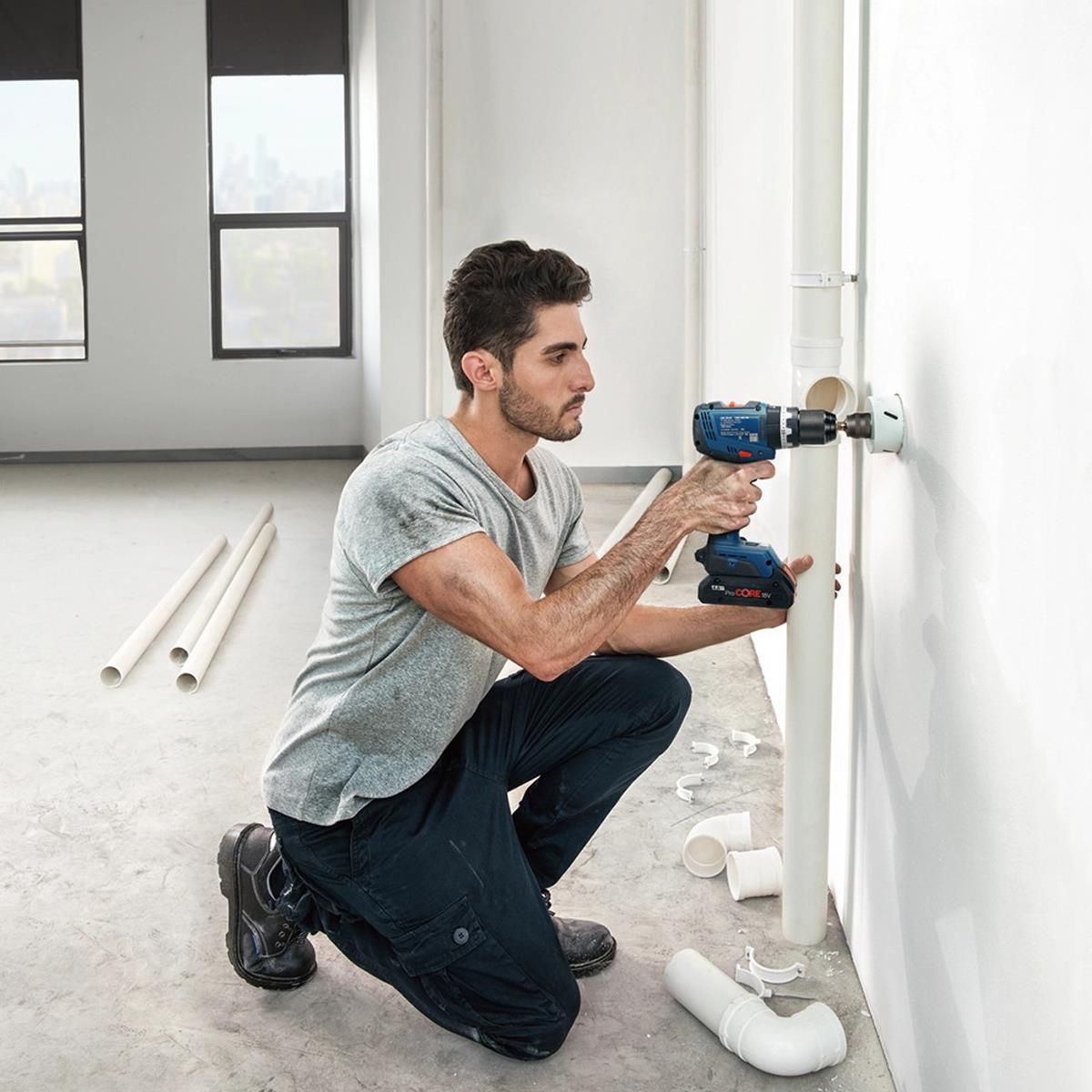 Bosch GSB 18V-65 18V Brushless Combi Drill with 1 x 4.0Ah Battery & Charger