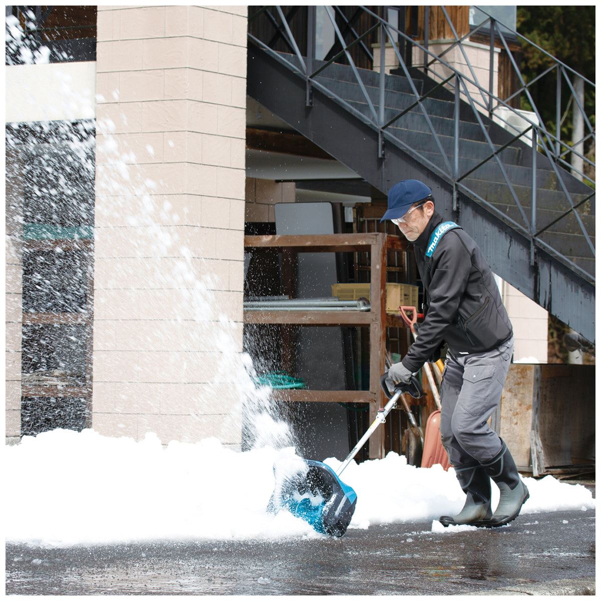 Makita SN400MP Snow Blower Attachment Powerful, Easy-to-Use & Durable Winter Tool
