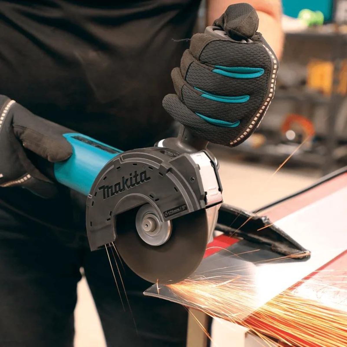 Makita GA5091X01/1 125mm Variable Speed Slide Switch Angle Grinder 110V With Mechanical Brake Item Condition Seller Refurbished