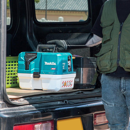 Makita VC013GLZ03 40V Max XGT Brushless Vacuum Cleaner with 1 x 2.5Ah Battery & Charger