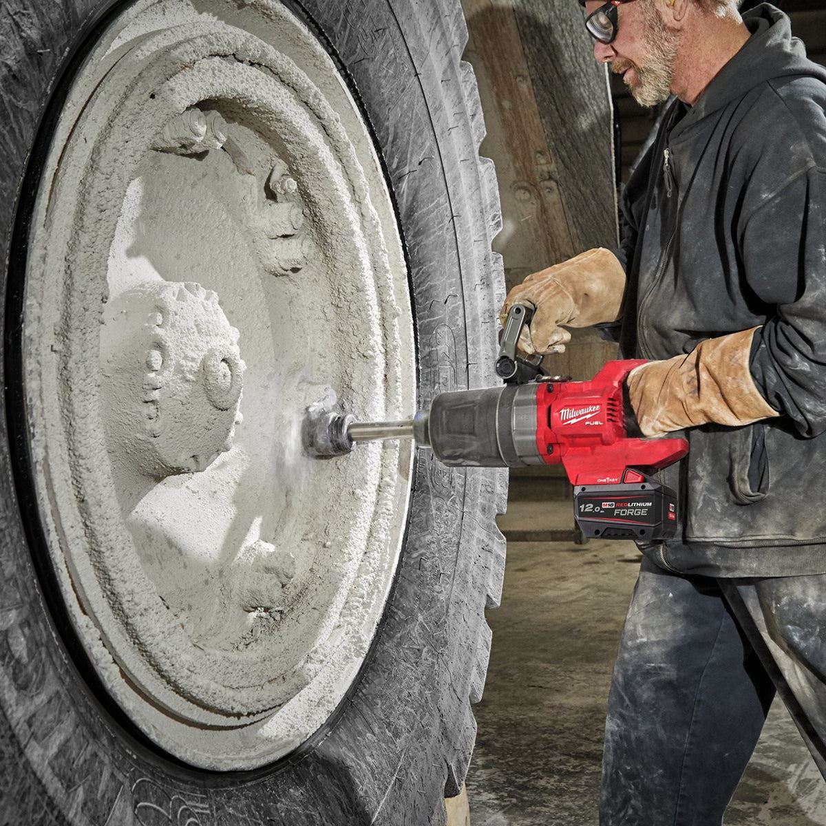 Milwaukee M18ONEFHIWF1D-0C 18V FUEL Brushless D-Handle 1" Impact Wrench with 1 x 5.0Ah Battery Charger & Case