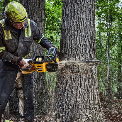 DeWalt DCMCS575N-XJ 54V XR Flexvolt Brushless 50cm Chainsaw with 1 x 6.0Ah Battery & Charger