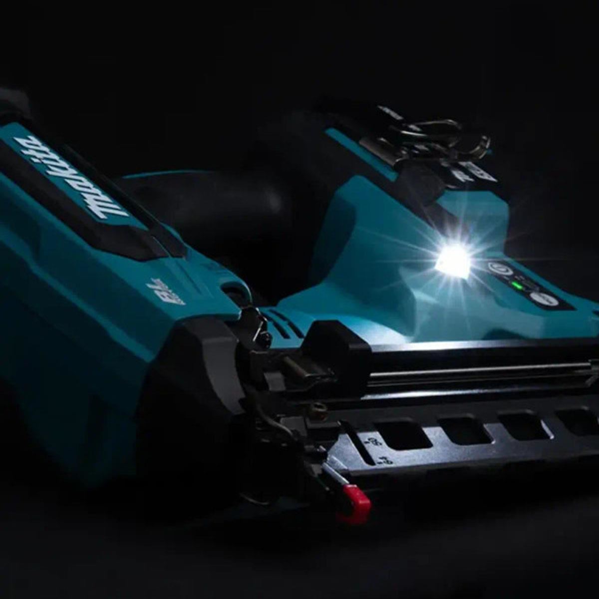 Makita DBN601ZJ 18V LXT Brushless 16Ga Straight Finishing Nailer With 1 x 9.0Ah Battery Charger & Case