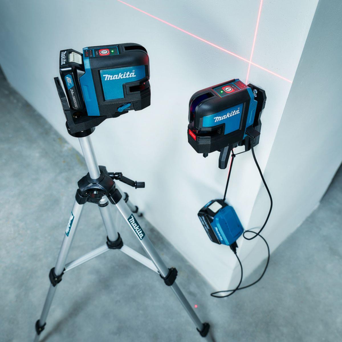 Makita SK105DZ 12Vmax CXT Self Leveling Cross Line Red Laser Level Body Only