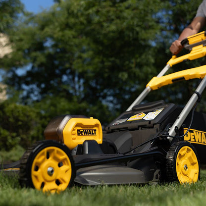 Dewalt DCMWSP550N-XJ 54V XR Flexvolt Brushless Self-Propelled Lawn Mower with 1 x 6.0Ah Battery & Charger