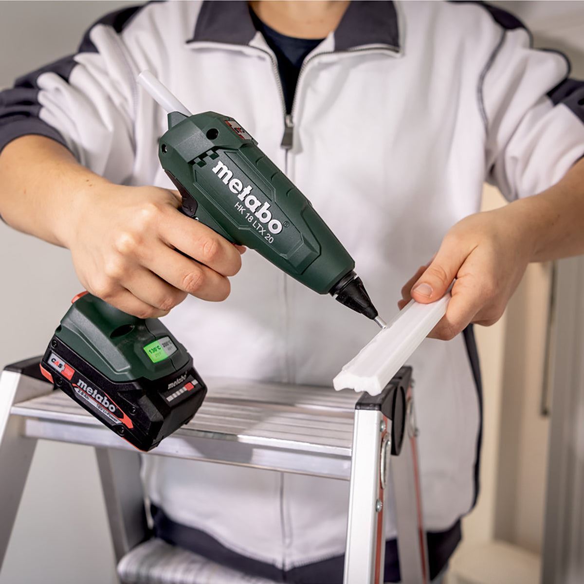 Metabo HK 18 LTX 20 18V Hot Glue Gun with 1 x 8.0Ah Battery, Charger, Glue Sticks & Metabox