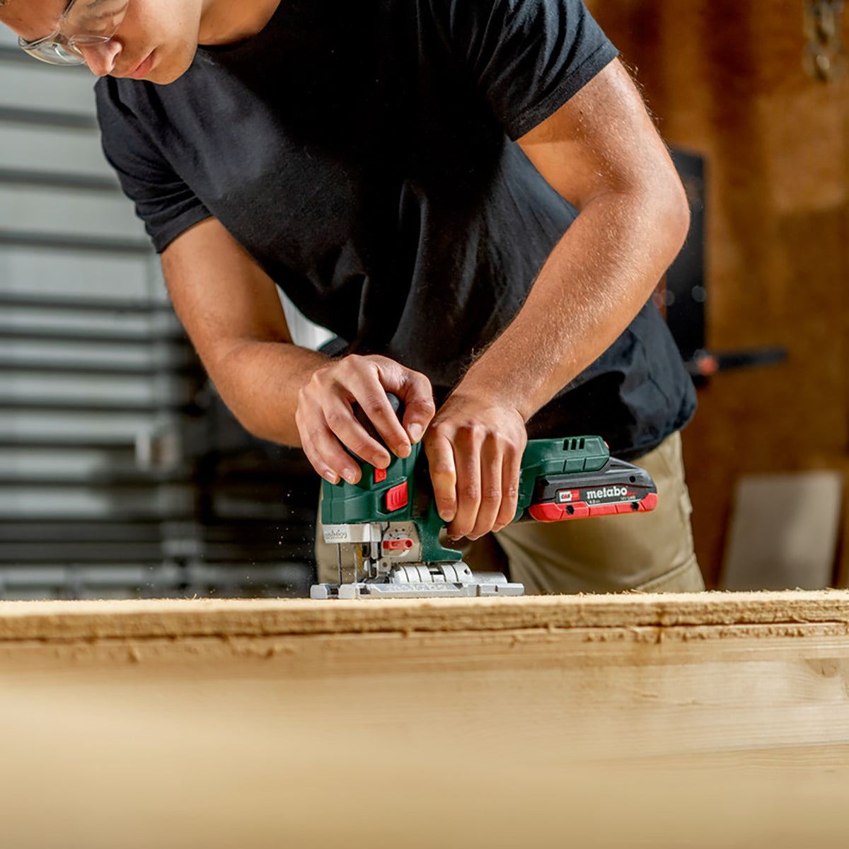 Metabo STA 18 LTX 150 BL 18V Brushless Body Grip Jigsaw with 1 x 2.0Ah Battery Charger & Metabox