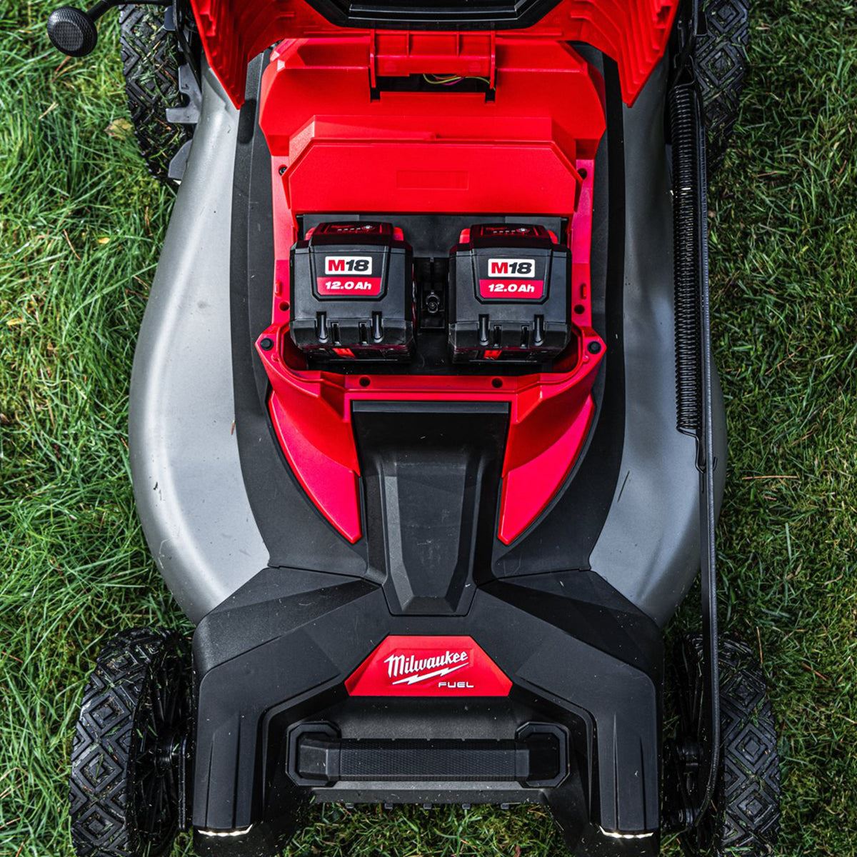 Milwaukee M18F2LM53-0 36V FUEL Brushless 53cm Self Propelled Lawn Mower with 2 x 5.0Ah Battery & Charger