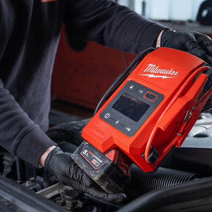 Milwaukee M18JS2000-0 18V Jump Starter with 1 x 12.0Ah Battery & Charger