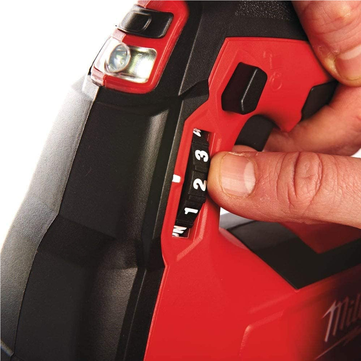 Milwaukee M18GG-0 18V M18 Cordless Grease Gun with 1 x 3.0Ah Battery & Charger