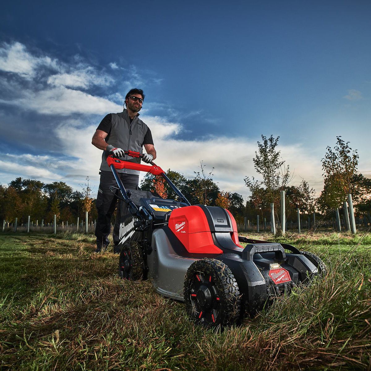 Milwaukee M18F2LM46-0 36V FUEL Brushless 46cm Self Propelled Lawn Mower with 2 x 6.0Ah Battery & Charger