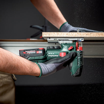 Metabo ST 18 L 90 18V Body Grip Jigsaw with 1 x 4.0Ah Battery Charger & Metabox