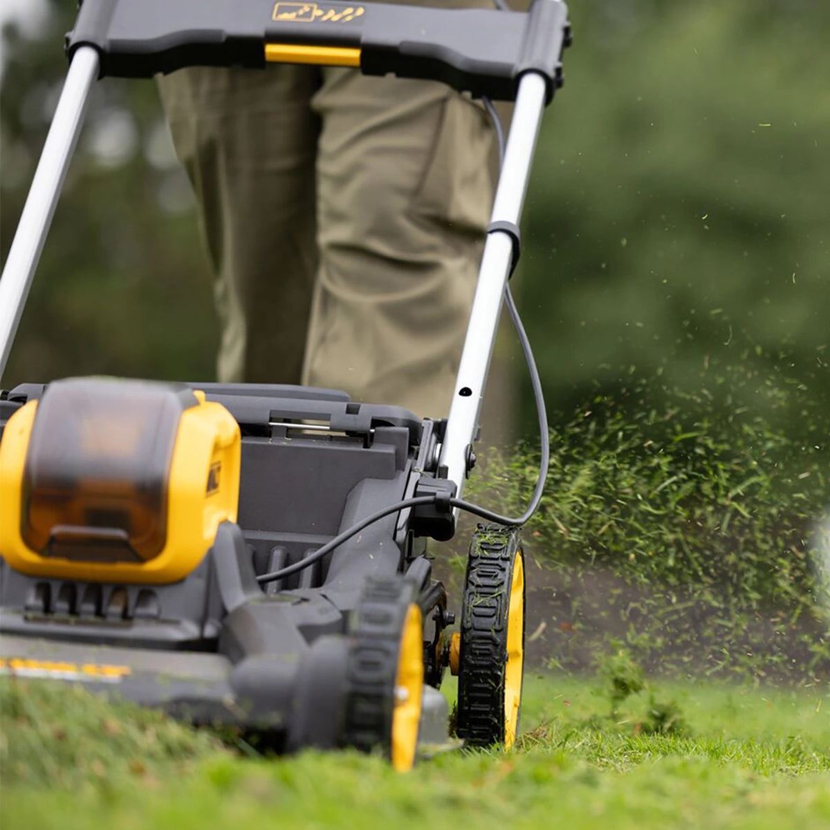 Dewalt DCMWP500N-XJ 54V XR Flexvolt Brushless Lawn Mower with 1 x 6.0Ah Battery & Charger