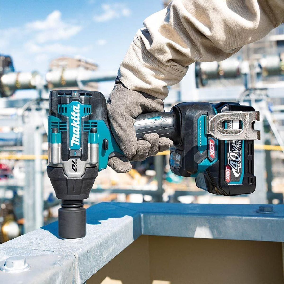 Makita TW007GZ01 40V max XGT 1/2" Brushless Impact Wrench With Case