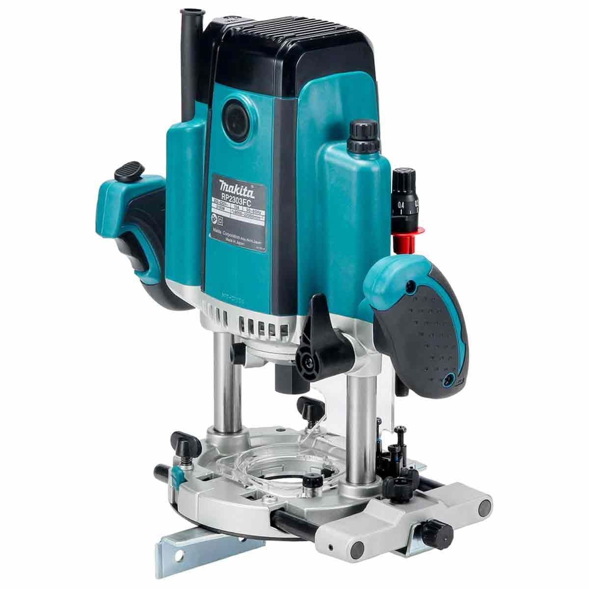 Makita RP2303FC02/1 1/2" Plunge Router 110V / 2100W