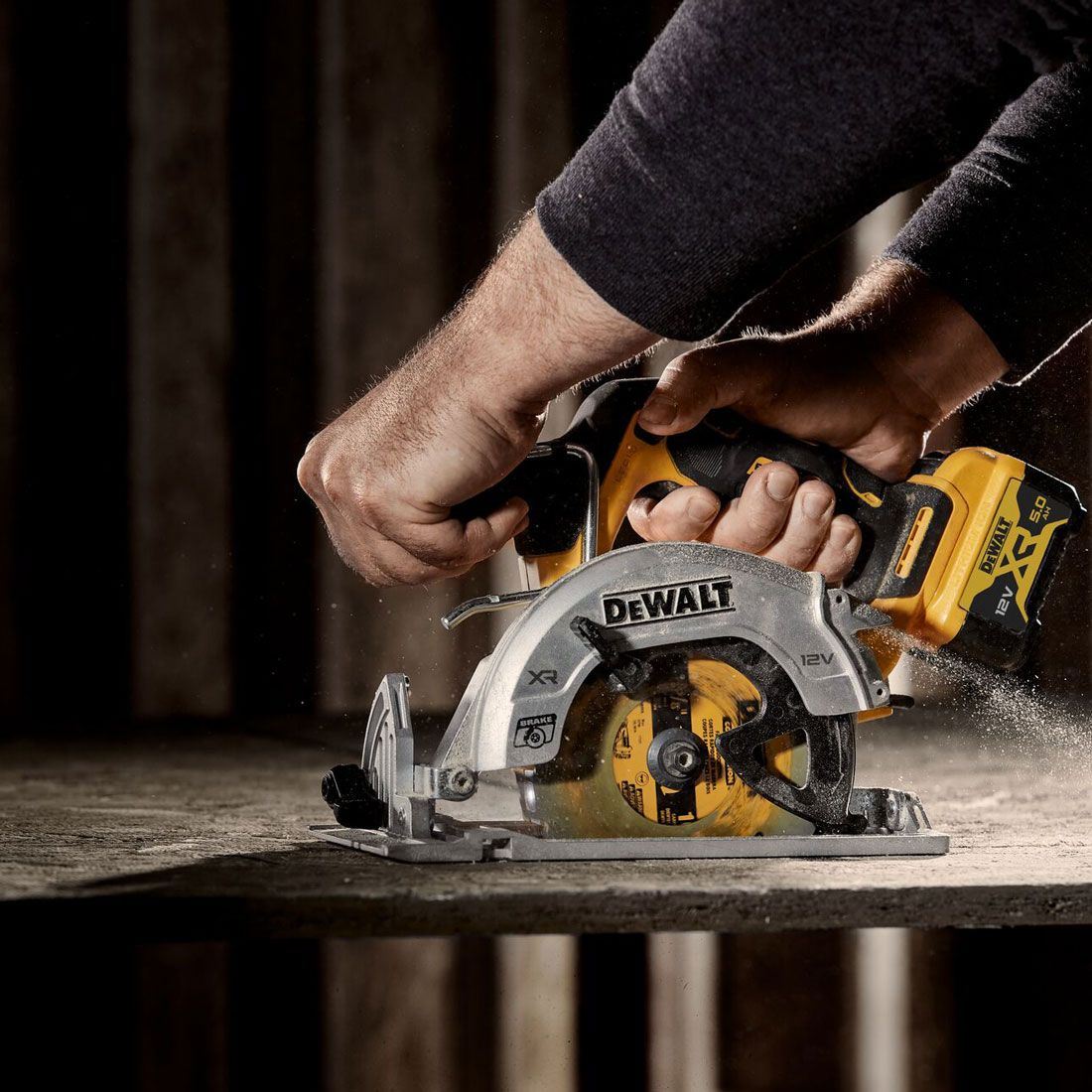 Dewalt DCS512N 12V Brushless Circular Saw with 1 x 3.0Ah Battery & Charger