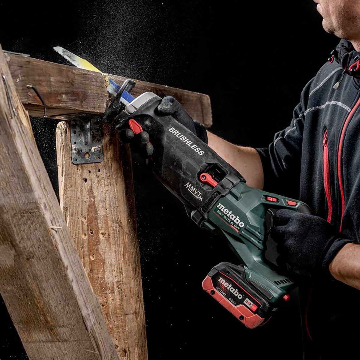 Metabo SSEP 18 LTX BL MVT 18V Brushless Sabre Saw with 1 x 4.0Ah Battery Charger & Metabox