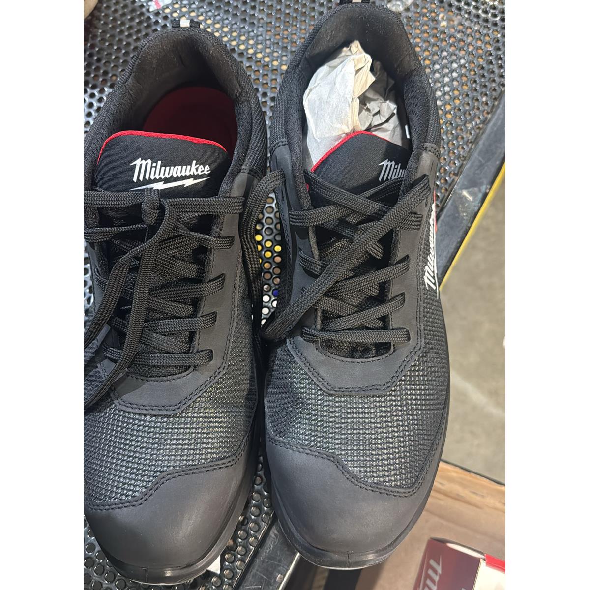 Milwaukee Flextred S1PS Safety Trainers Black Size 10 - 4932493696 Item Condition Used