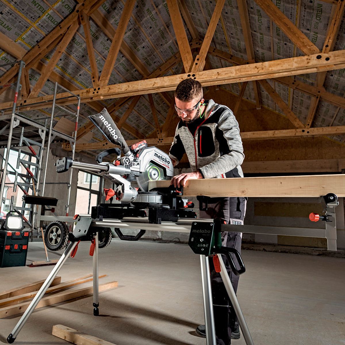 Metabo KGS 18 LTX BL 305 18V Brushless 305mm Double Bevel Sliding Mitre Saw Body Only 614305850