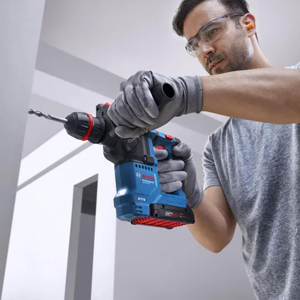 Bosch GBH 18V-18 X Brushless 18V SDS+ Rotary Hammer Drill with 2 x 5.0Ah Battery, Charger & Case 0611927171