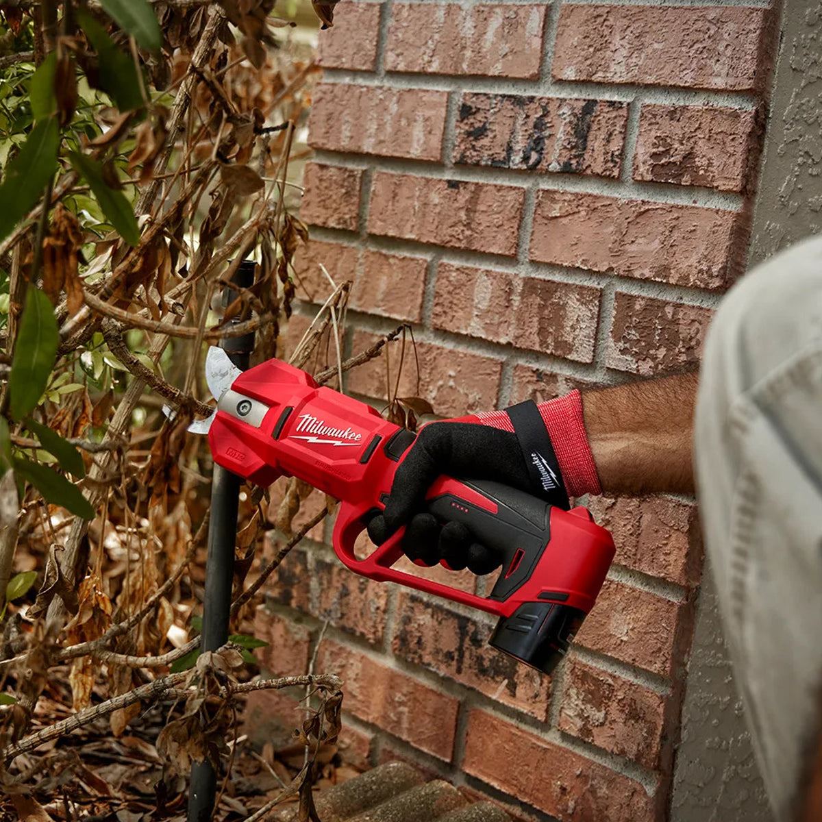 Milwaukee M12BLPRS-0 12V Brushless Pruning Shears 4933480114