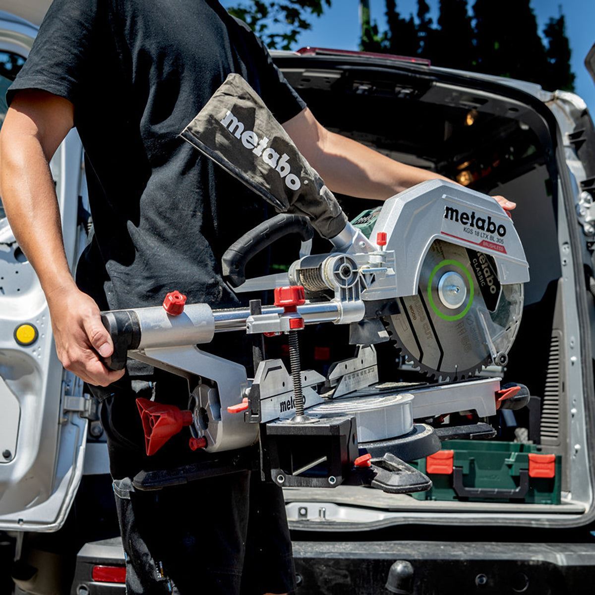 Metabo KGS 18 LTX BL 305 18V 305mm Brushless Mitre Saw with 1 x 8.0Ah Battery & Charger