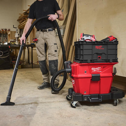 Milwaukee M18FVC23L-0 18V Brushless Wet & Dry Vacuum Cleaner with 1 x 5.0Ah Battery & Charger