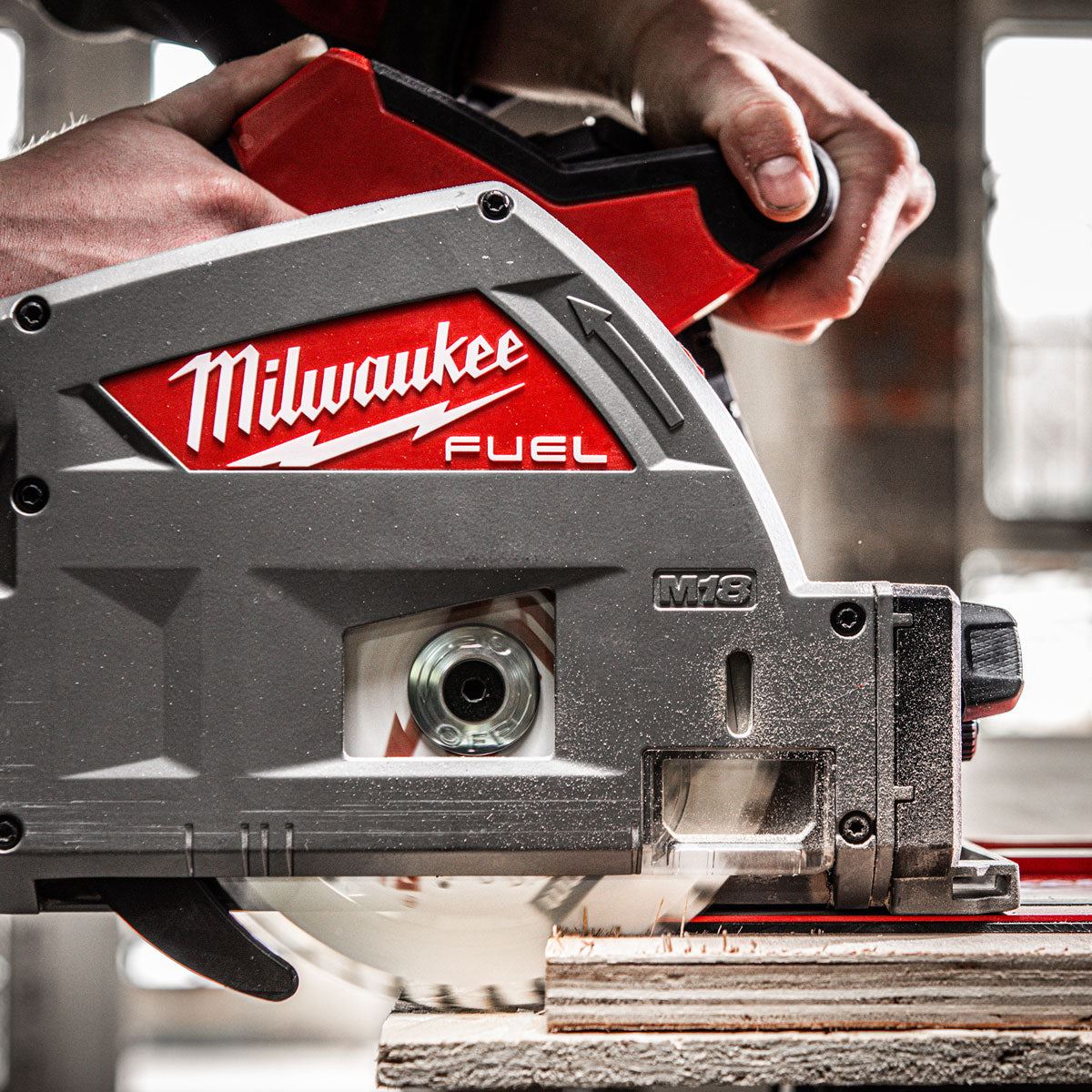 Milwaukee M18FPS55-0P 18V 165mm Fuel Brushless Plunge Saw with 2 x 12.0Ah Battery & Guide Rail Kit