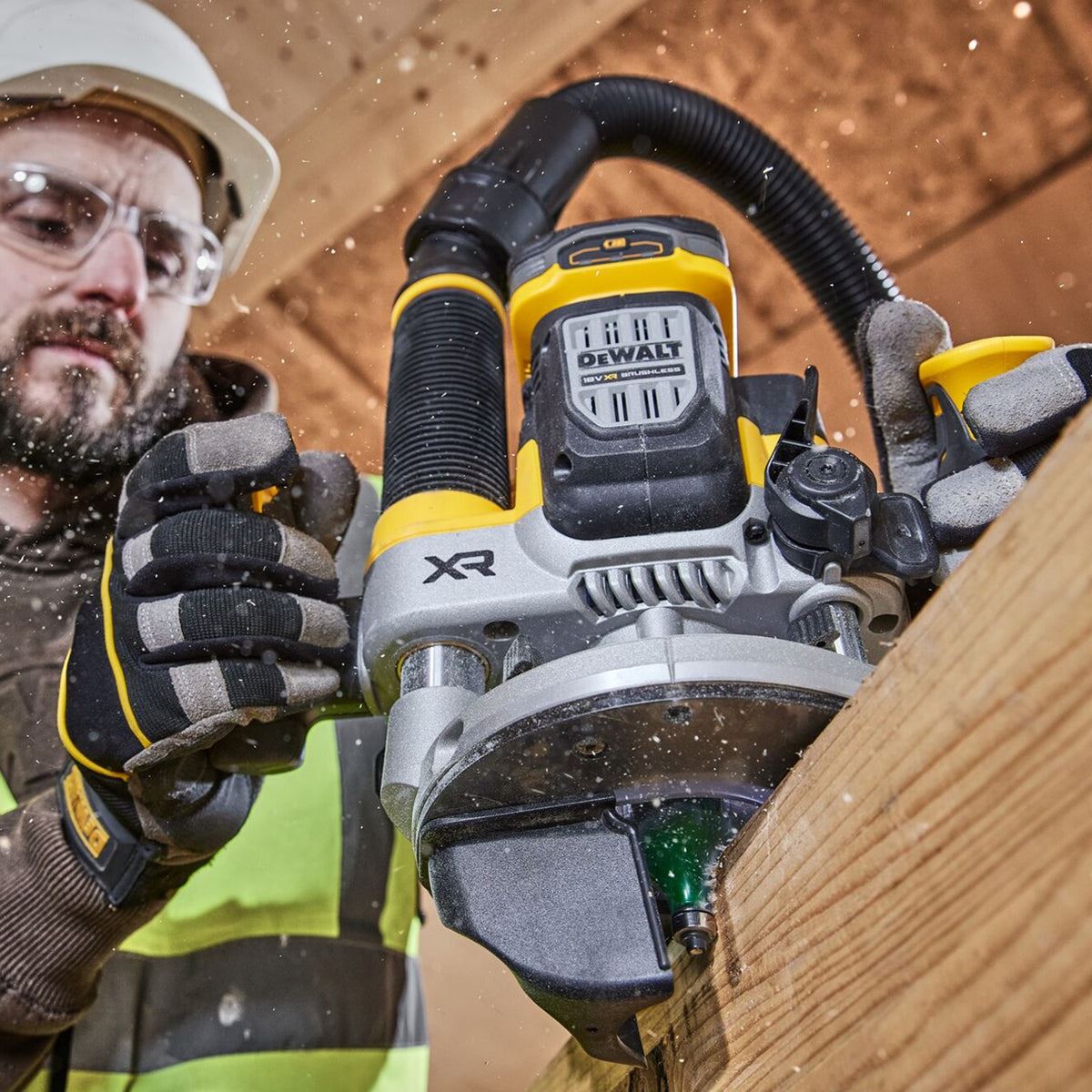 Dewalt DCW620NT 18V XR Brushless 1/2" Plunge Router with 1 x 6.0Ah Battery Charger & Case