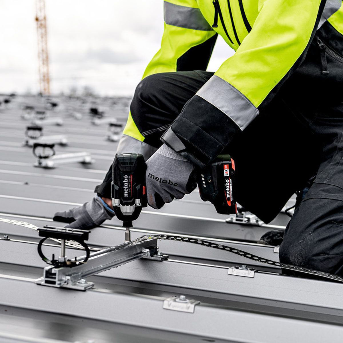 Metabo SSD 18 LT 200 BL 18V Brushless 1/4" Impact Driver Body Only 602397840