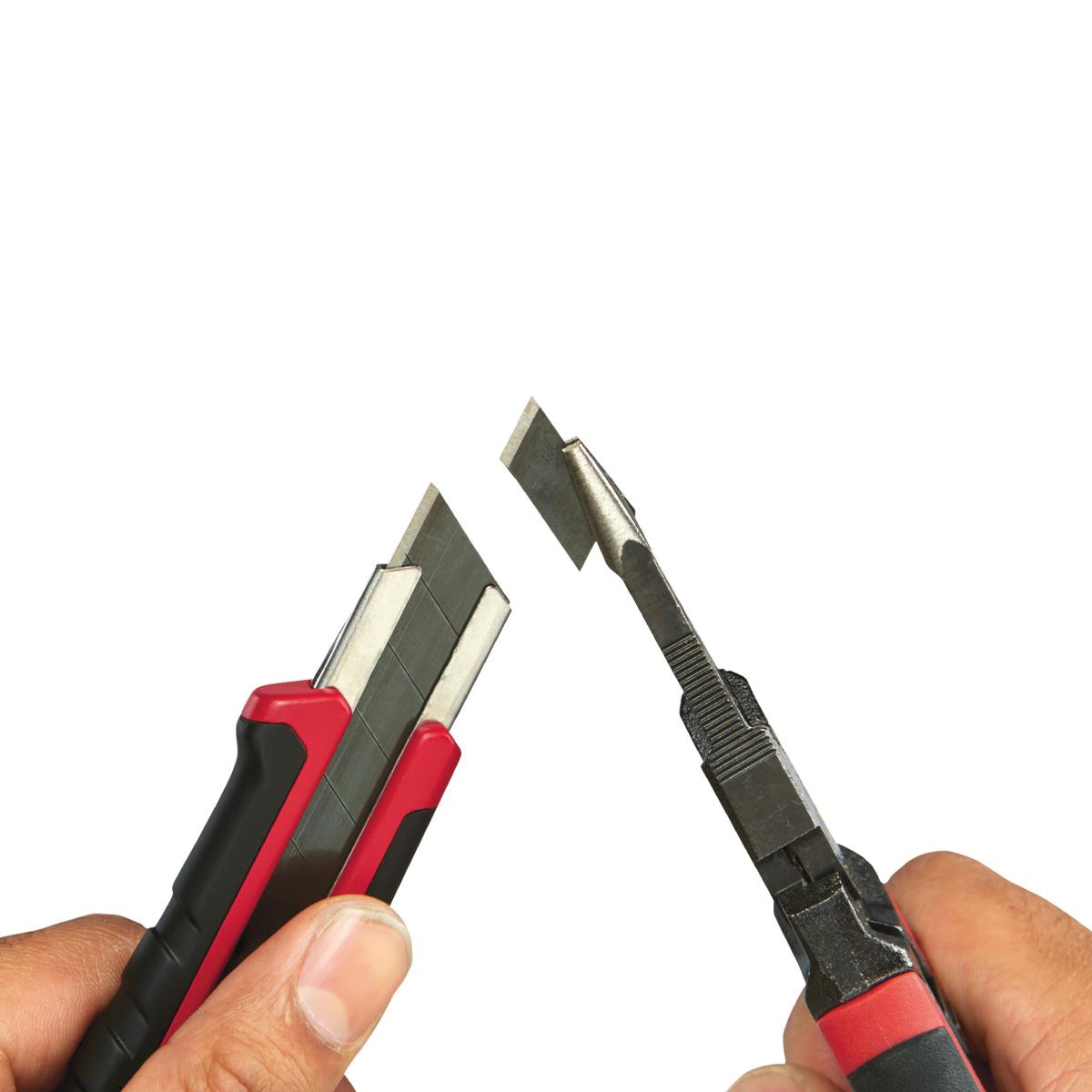 Milwaukee 18mm Snap Knife Replacement Blades Pack of 10 4932480107